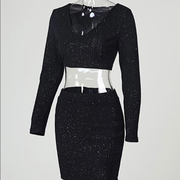 Off the shoulders skirt set - Picture 3 of 4